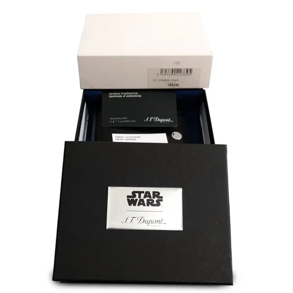 S.T. Dupont Line D Star Wars ST180250 Black Leather Men 6 CC Bifold Wallet